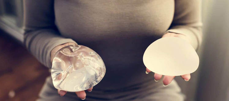 Choosing breast implant size